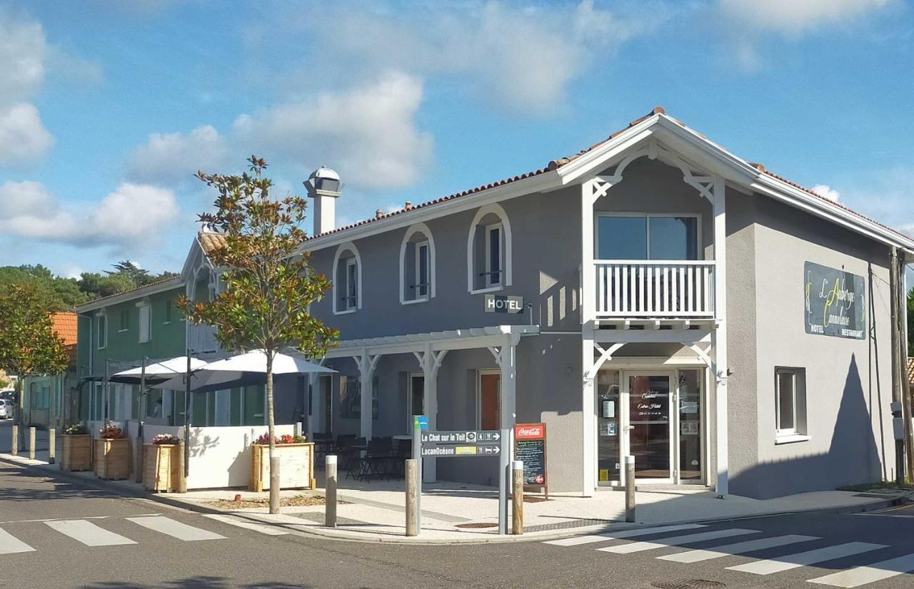 לאקאנו Hotel L'Auberge Canaulaise מראה חיצוני תמונה