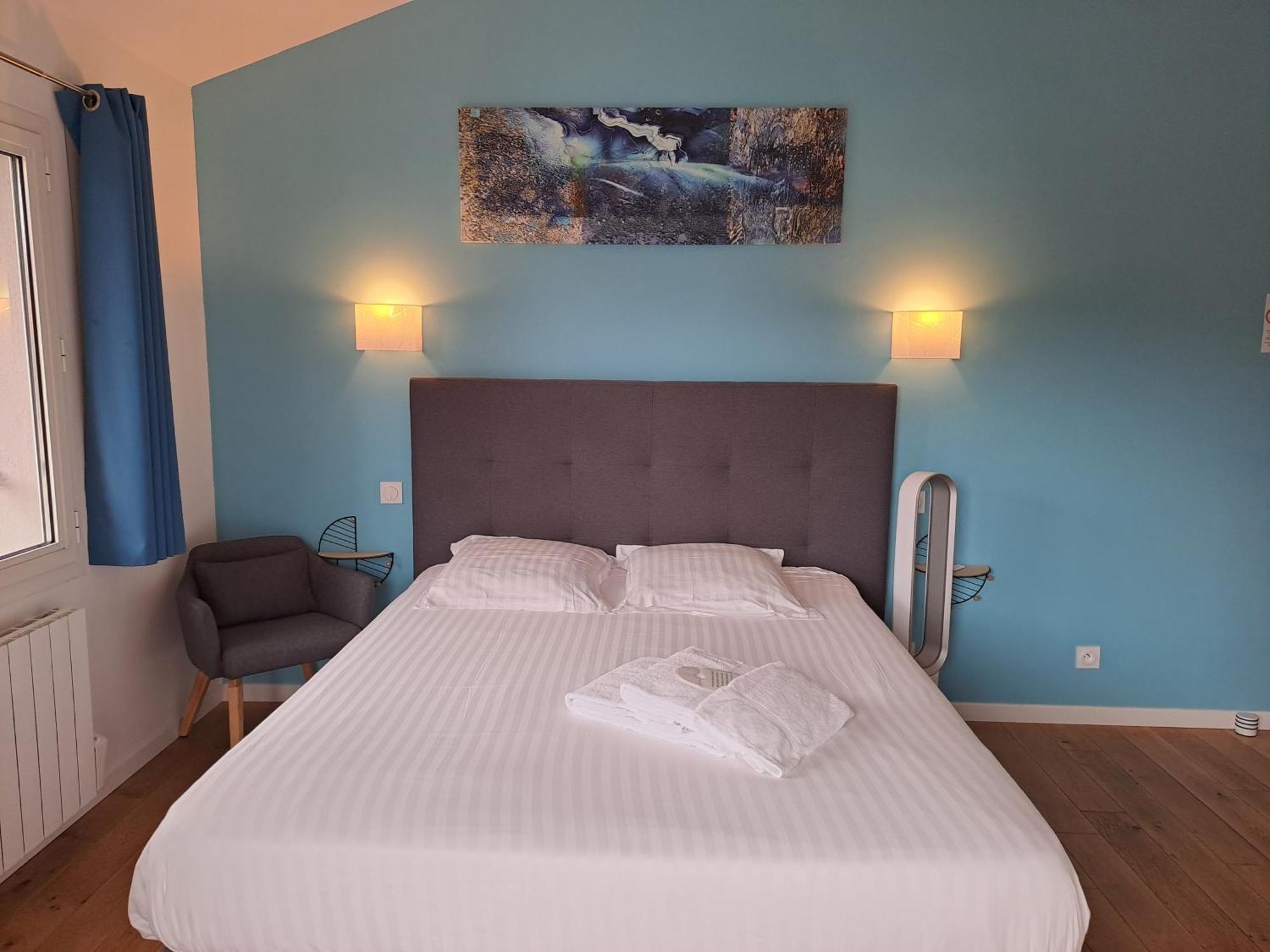לאקאנו Hotel L'Auberge Canaulaise מראה חיצוני תמונה
